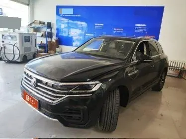 Open image lightbox: Volkswagen Touareg (Imported) 2021 Touareg 3.0TSI Sharp Edition Classic Sports Suit Automatic Gear