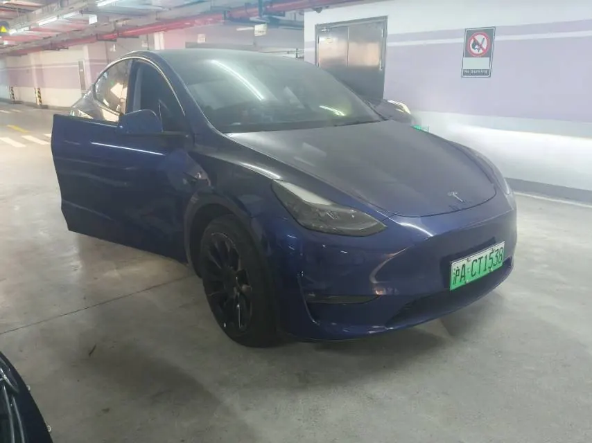 Tesla 2023 Model Y long endurance all-wheel drive version automatic transmission 3