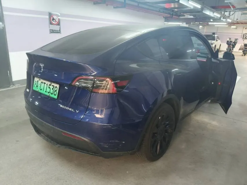 Tesla 2023 Model Y long endurance all-wheel drive version automatic transmission 4
