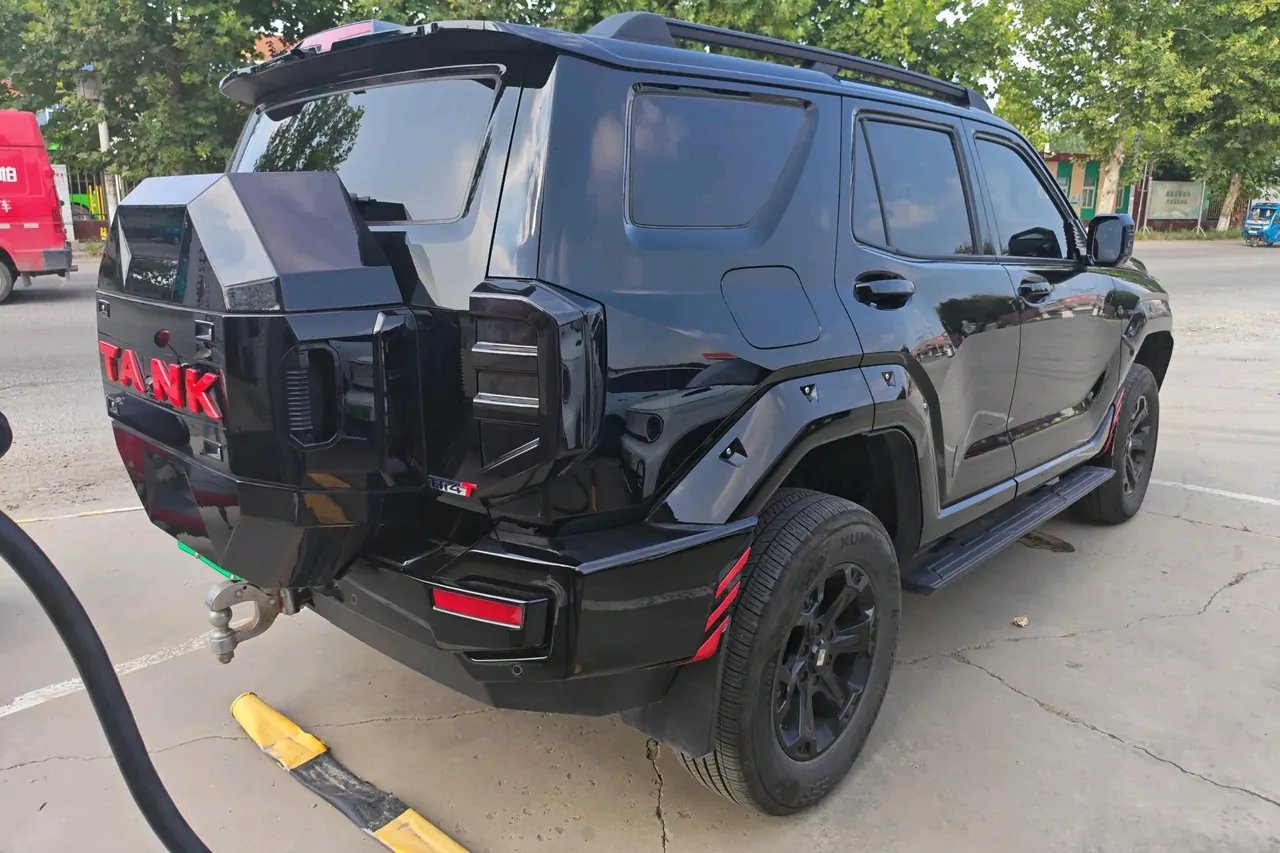 Tank 2024 Tank 400 Hi4-T 2.0T off-road version automatic gear 6