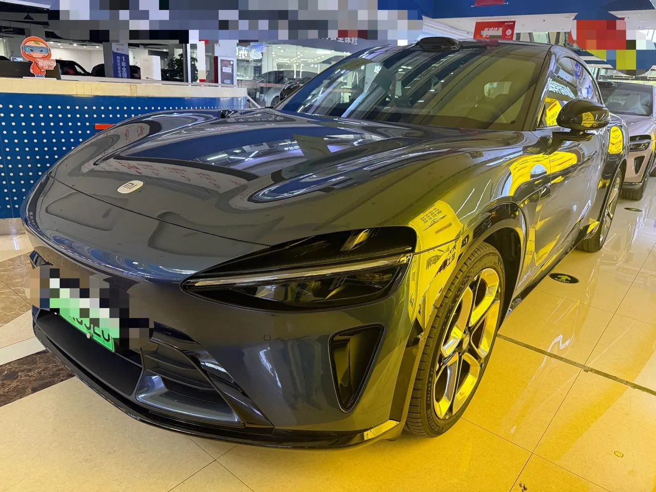 Open image lightbox: MI 2025 YU7 Long Endurance Four-wheel Drive Pro Edition Automatic Gear