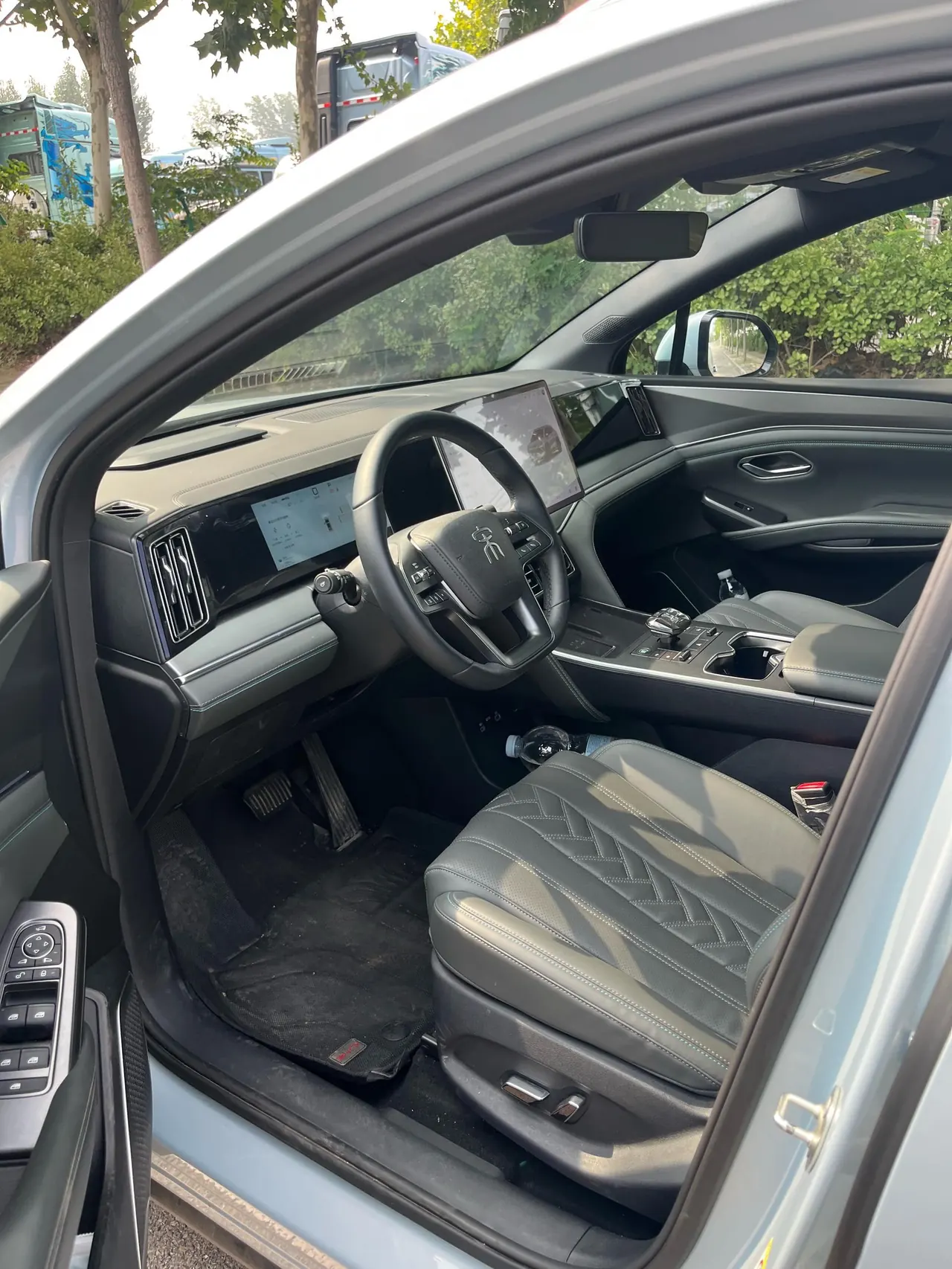BYD 2025 Song L DM-i 1.5 Stepless Smart Driving Edition 160km Exceed Automatic Transmission 3