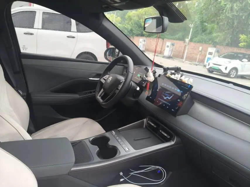 BYD 2025 Qin PLUS DM-i 1.5 stepless smart driving version 128KM aggressive automatic gear 5