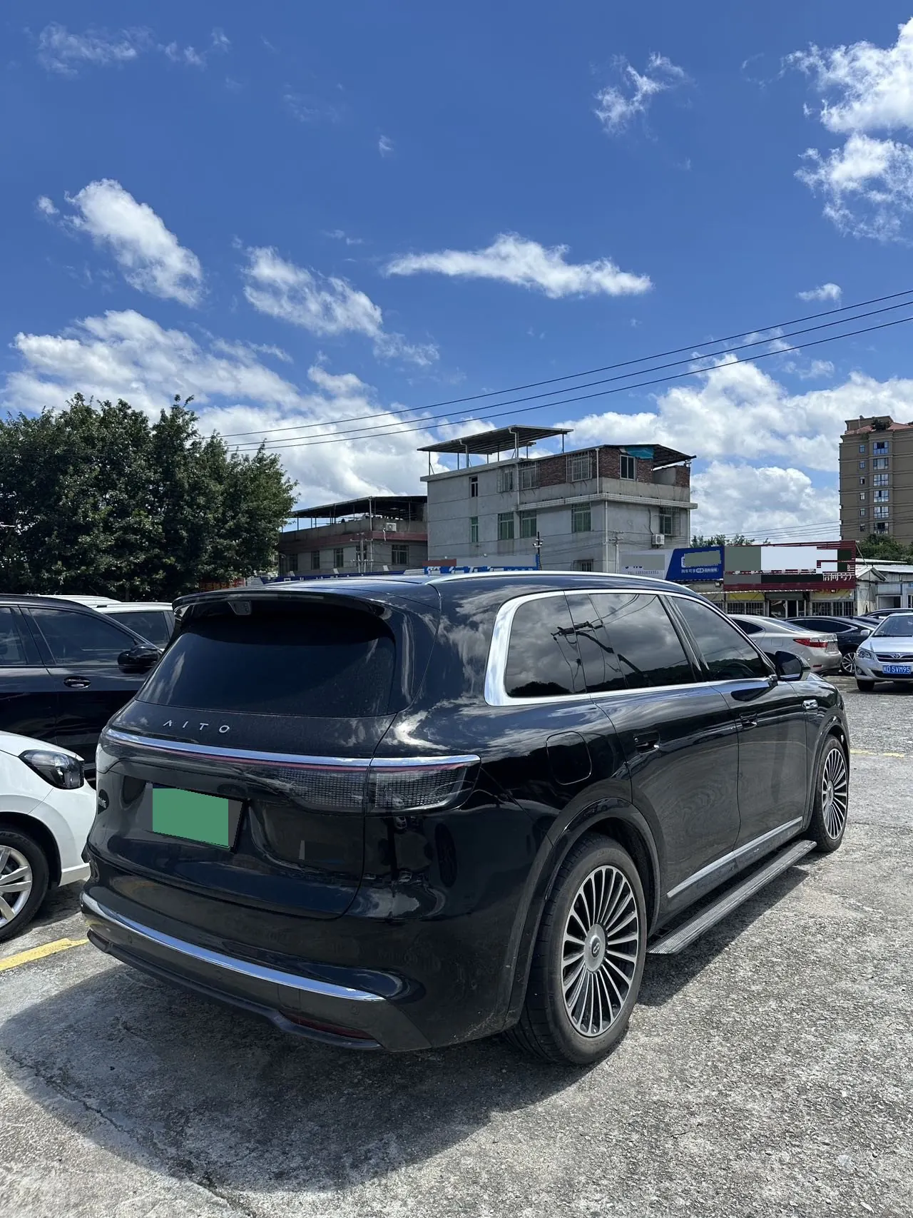 AITO 2025 AITO M8 Ultra 53.4kWh 6-seat automatic gear 9