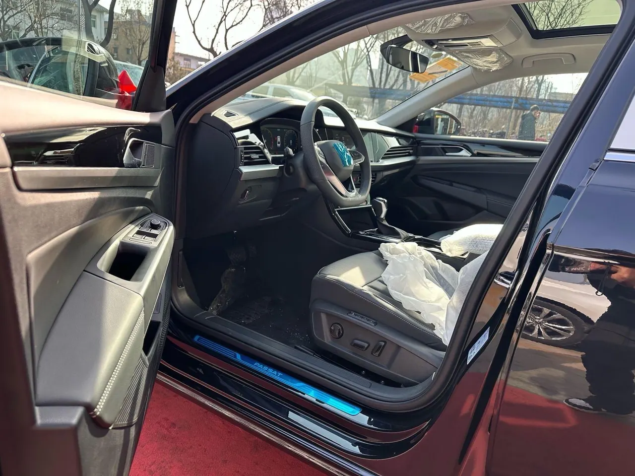 Volkswagen 2026 Passat 2.0TSI 380TSI Subut Longteng Edition Automatic Gear 4