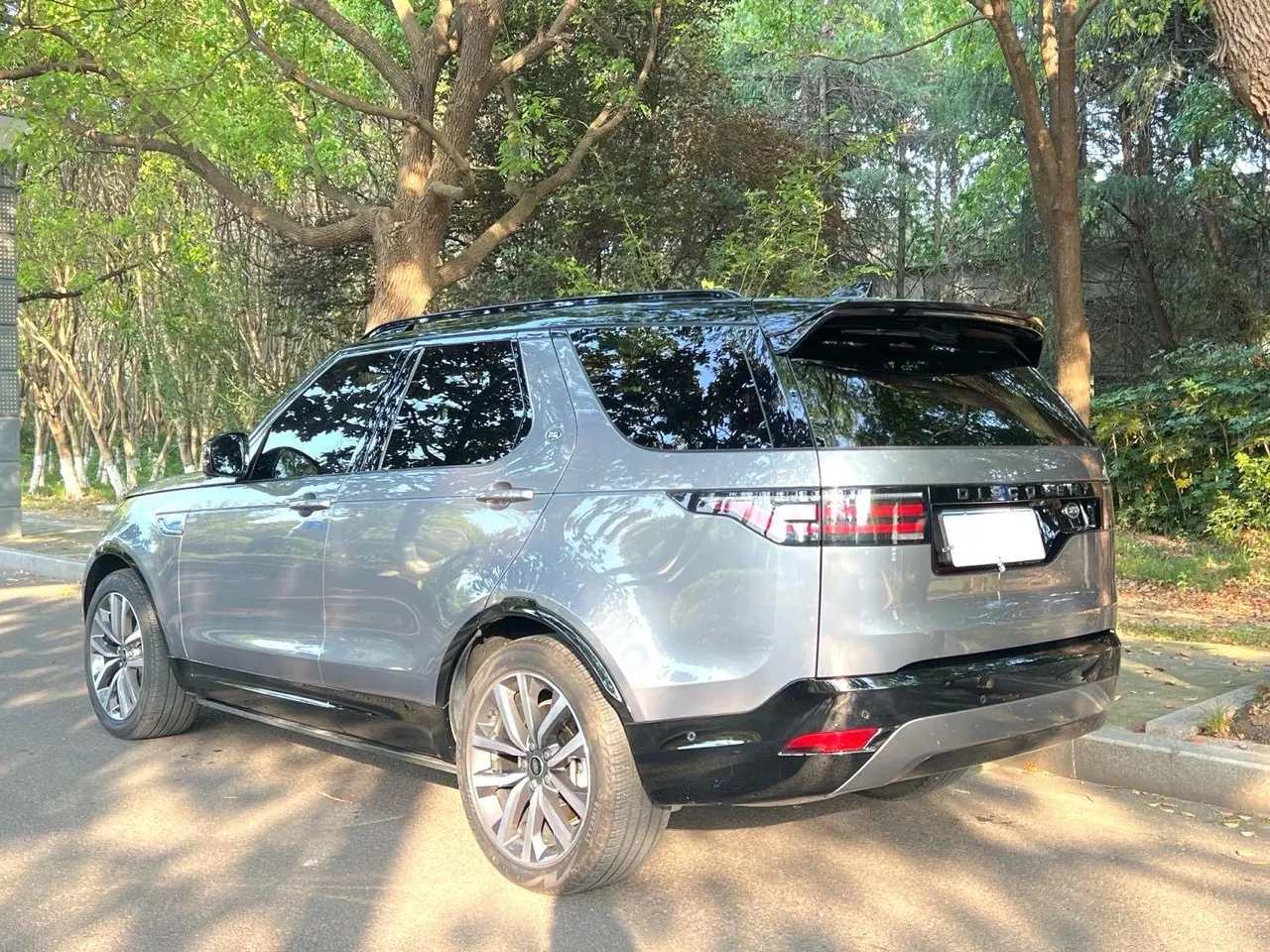 Land Rover Discovery (Imported) 2025 Discovery 5 48V 3.0T 360PS Dynamic SE Automatic Gear 11