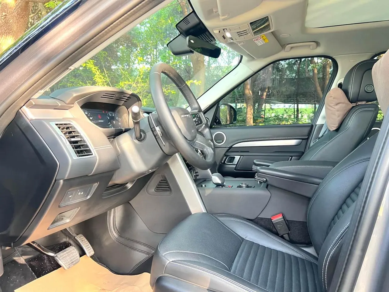 Land Rover Discovery (Imported) 2025 Discovery 5 48V 3.0T 360PS Dynamic SE Automatic Gear 3