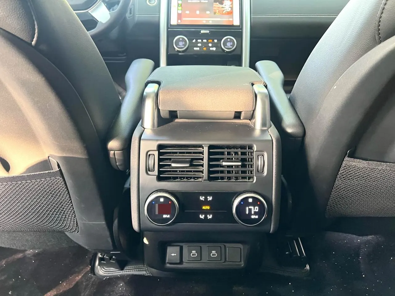 Land Rover Discovery (Imported) 2025 Discovery 5 48V 3.0T 360PS Dynamic SE Automatic Gear 9