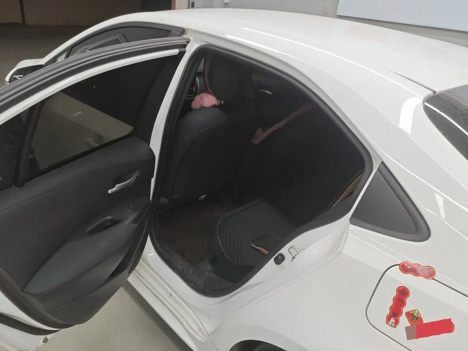 Toyota 2023 Lei Ling Shuangqing 1.8 Stepless Intelligent Electric Hybrid Leading Edition Automatic Gear 6