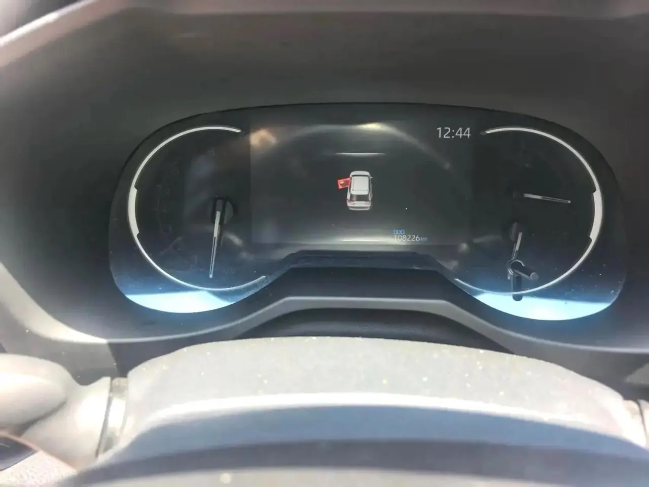 Toyota 2023 RAV4 Rongbo 2.0 Stepless Two-Drive Fashion Plus Edition Automatic Gear 5