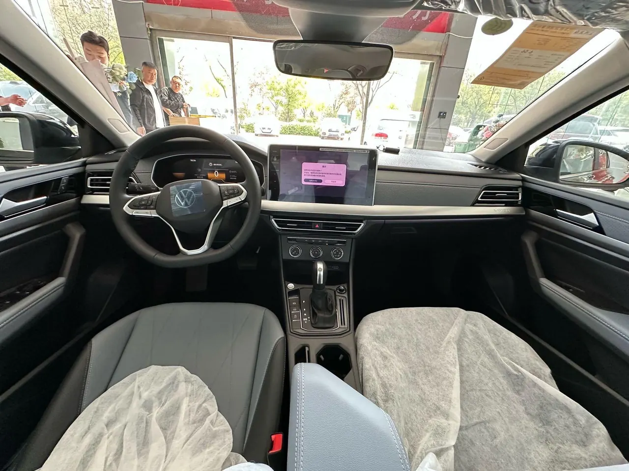 Volkswagen 2026 LaVida 1.5 5 Million Edition Automatic 8