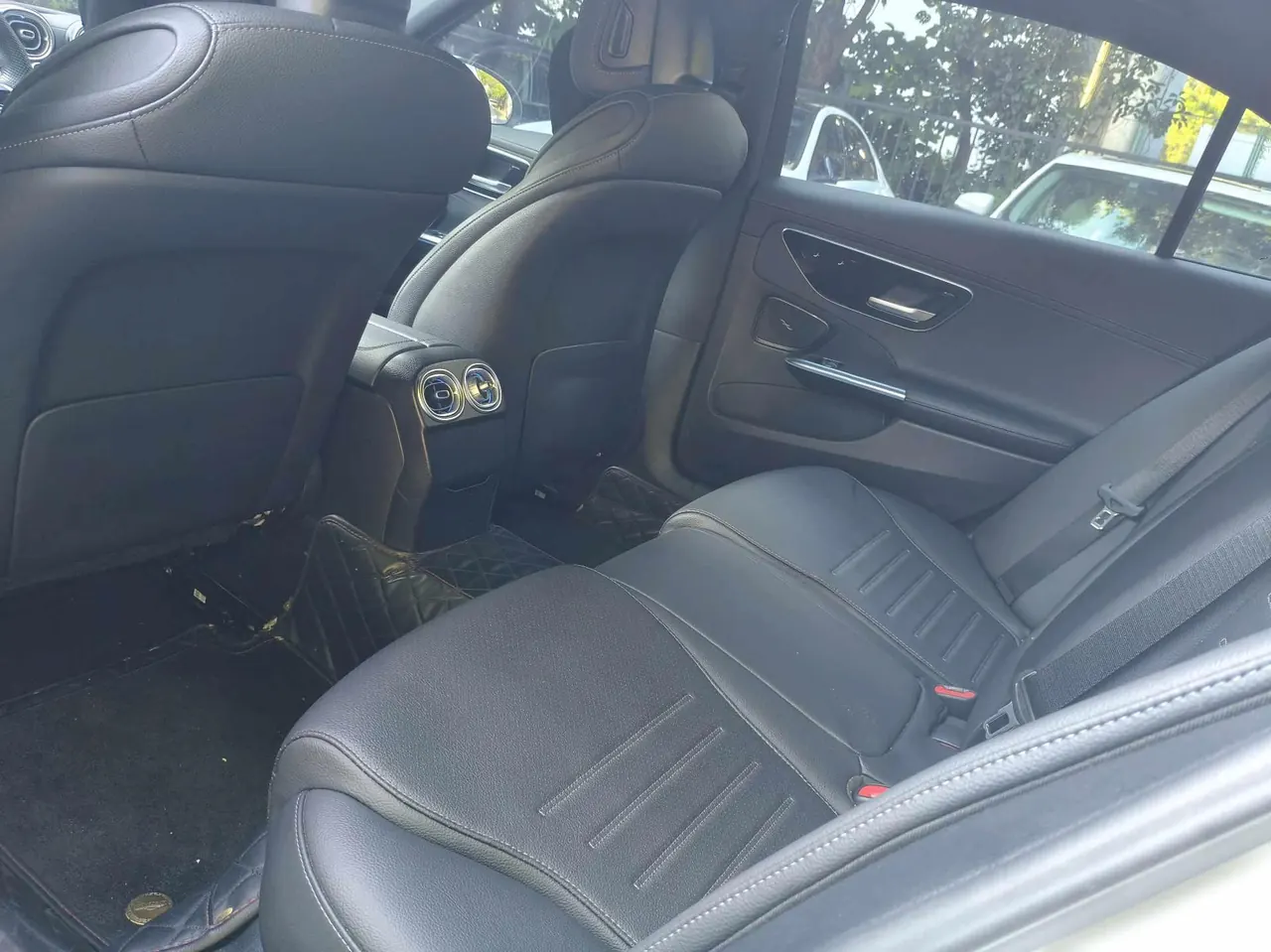 Mercedes Benz Class C 2023 C 260 L 48V 1.5T Sports Edition Automatic Gear 5