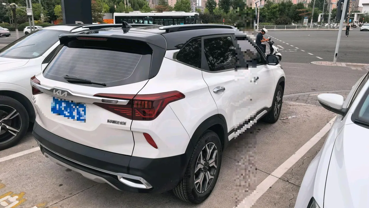 Kia 2021 KX3 (Aopao) 1.5 Stepless Trend Edition Automatic Gear 3
