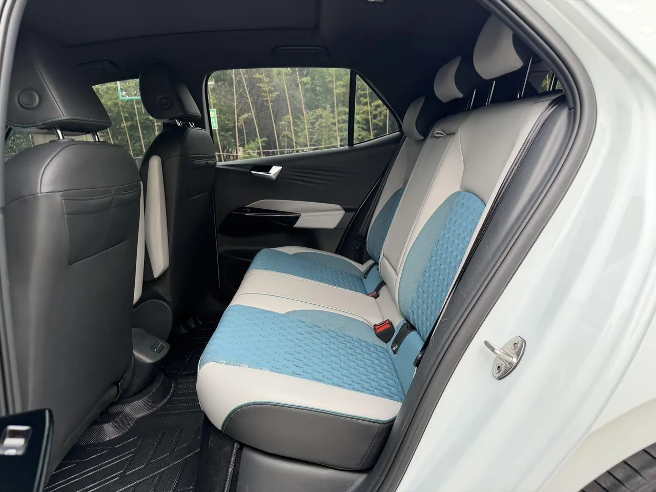 Volkswagen 2021 ID. 3 Pro Extremely Intelligent Automatic 7