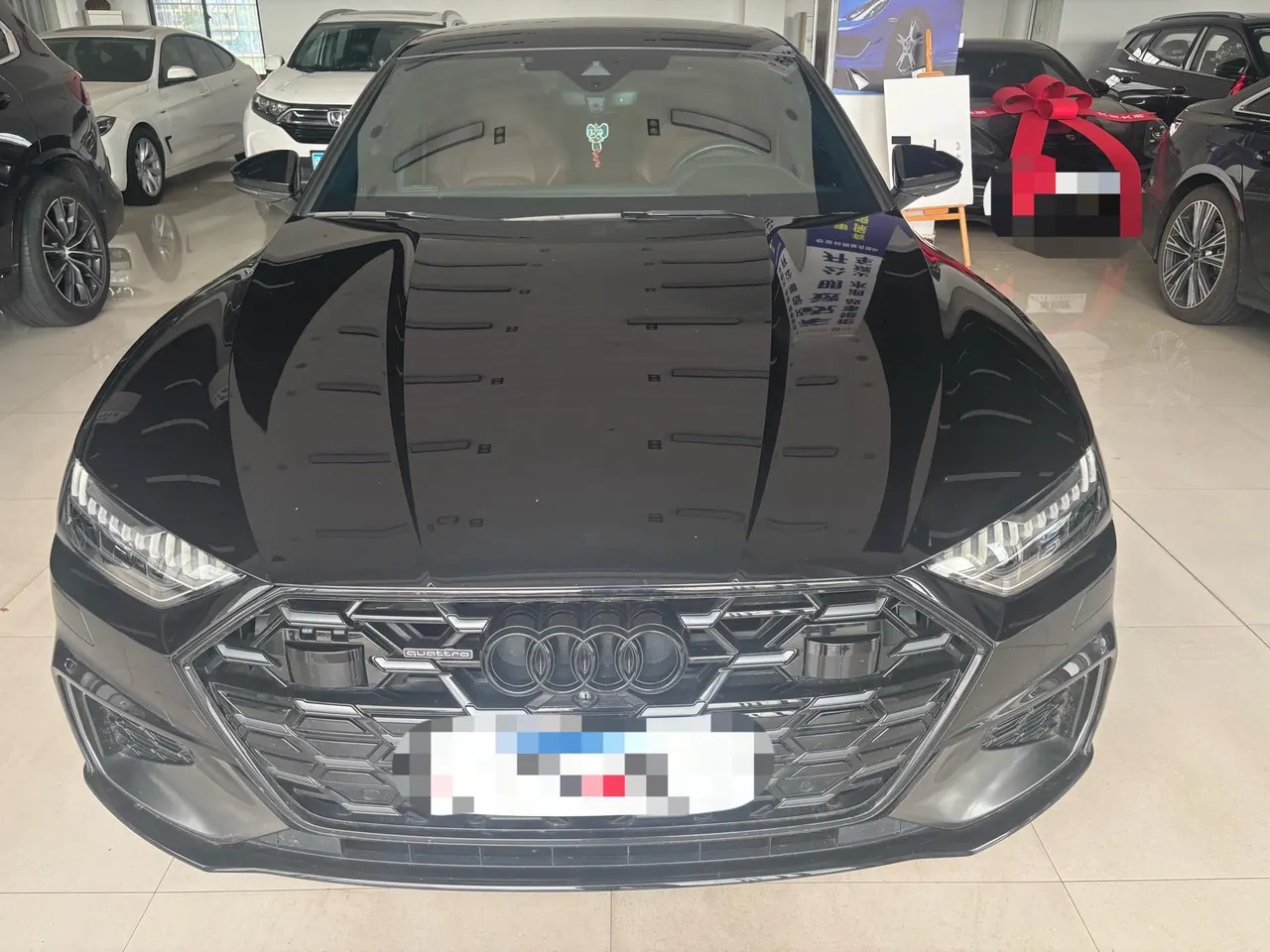 Audi 2024 A7L 2.0TFSI 45TFSI Quattro Black Samurai Edition Automatic Gear 2