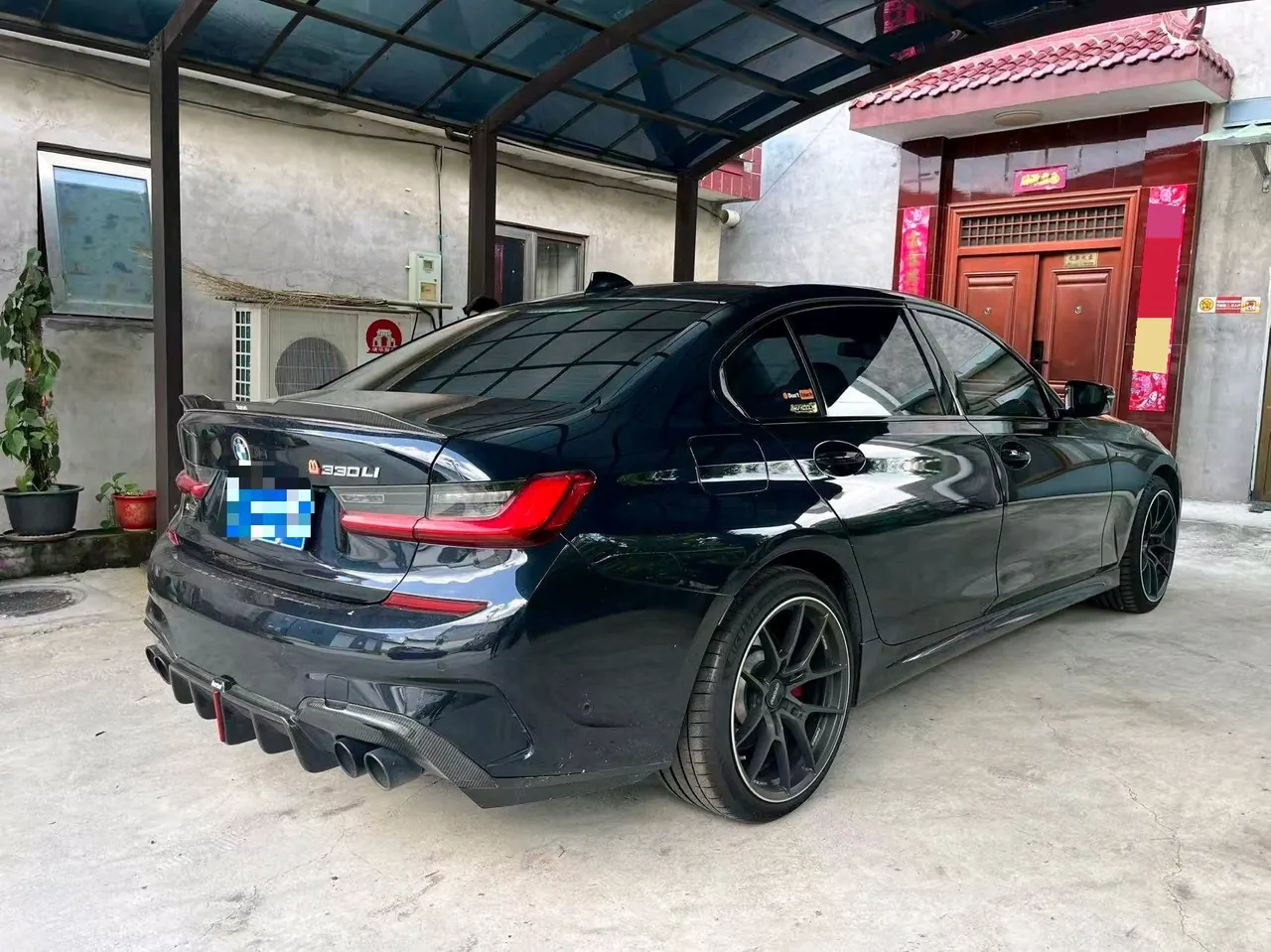 BMW 3 Series 2021 330Li xDrive 2.0T M Sports Obsidian Night Suit Automatic Gear 4