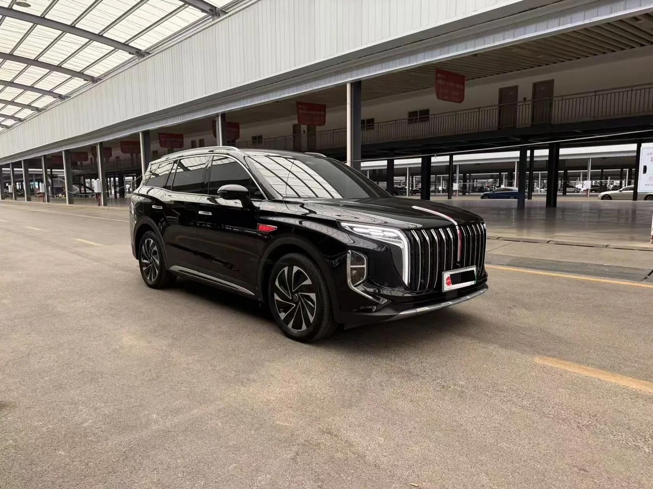 HongQi 2024 HS7 PHEV 2.0T 4-wheel drive flag smooth version 6-seat automatic gear 3