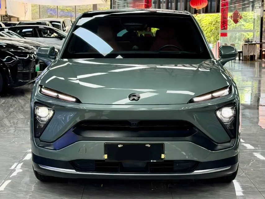 NIO 2020 EC 6 605KM Sports Edition Automatic Gear 3