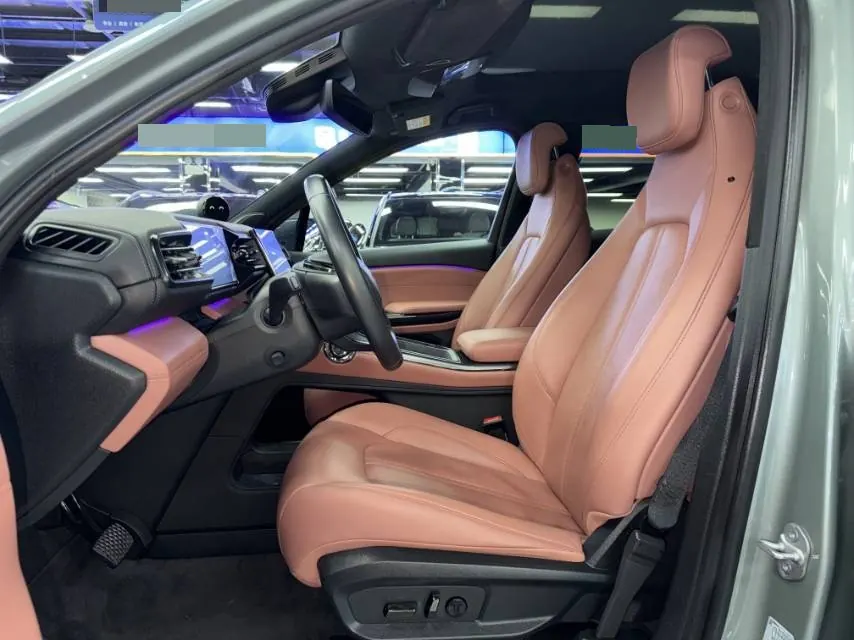 NIO 2020 EC 6 605KM Sports Edition Automatic Gear 5