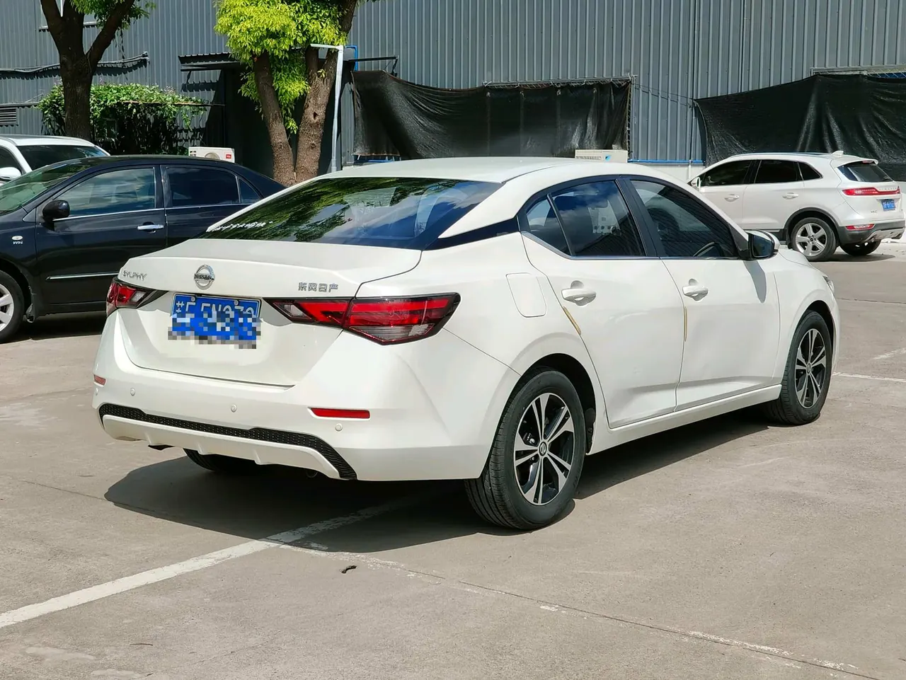 Nissan 2021 Sylphy 1.6 Stepless XL Pleasant Edition Automatic Gear 3