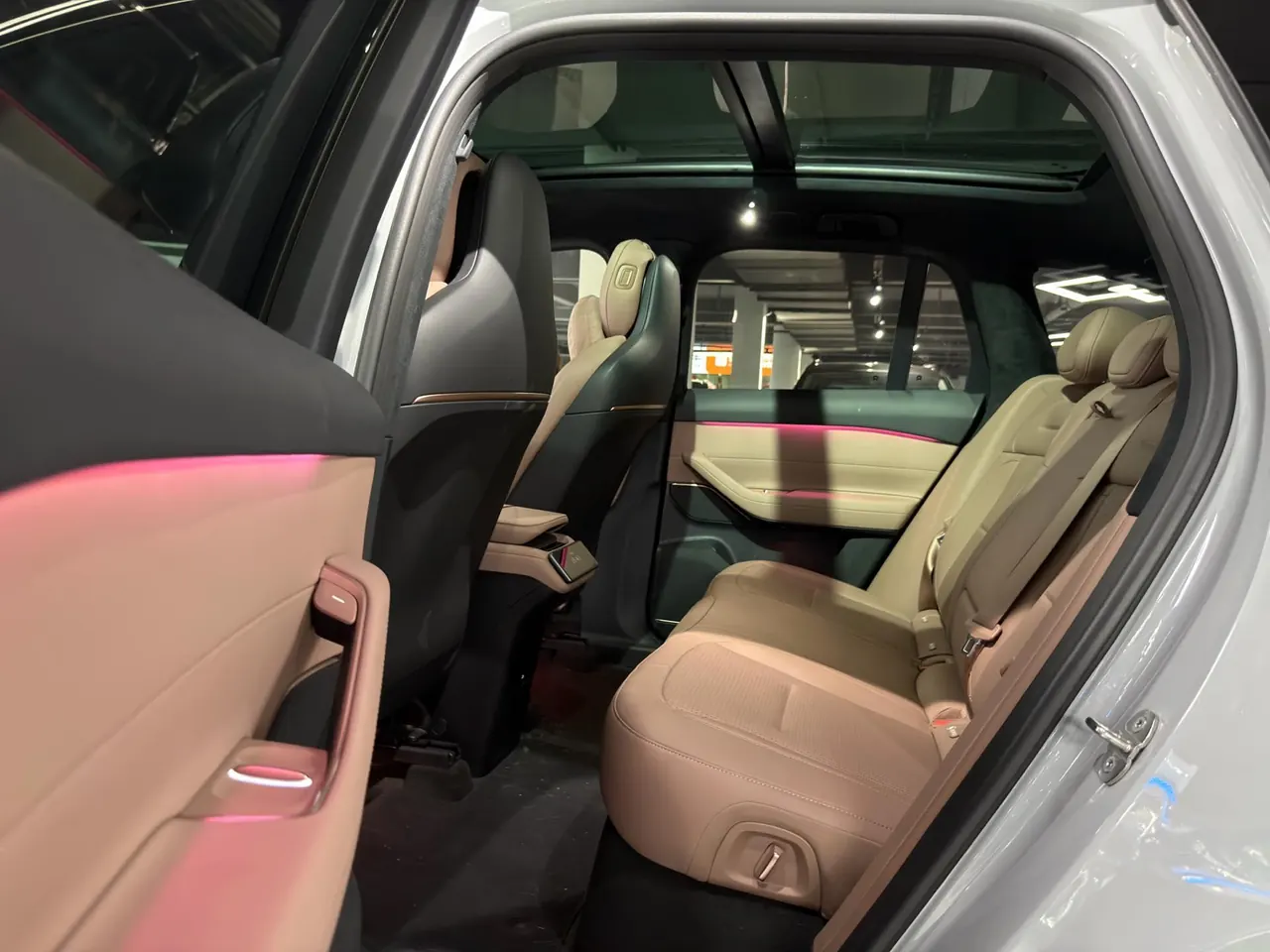 NIO 2024 ES6 75kWh automatic gear 6