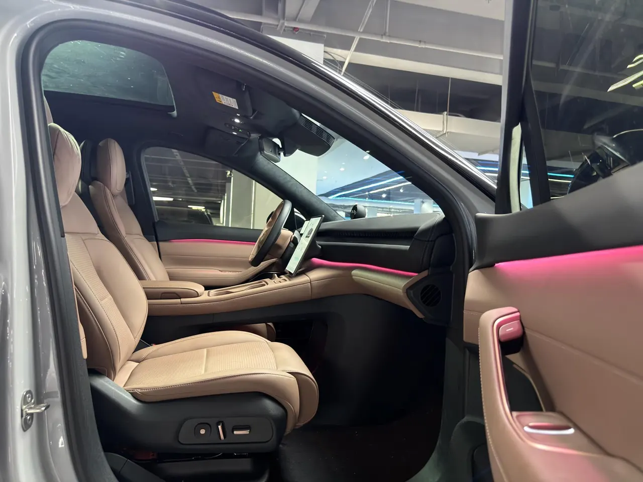 NIO 2024 ES6 75kWh automatic gear 8