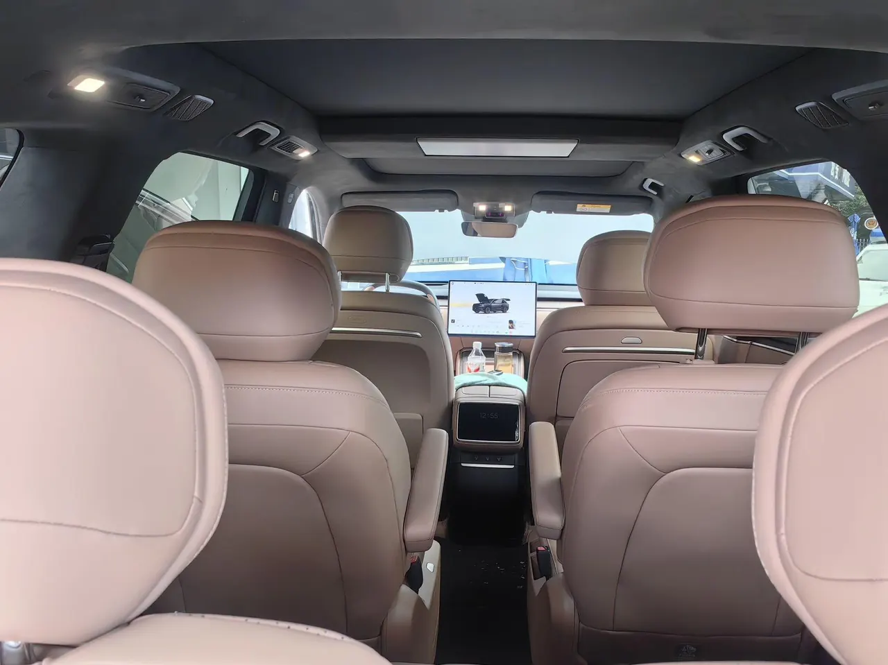 ONVO 2026 L90 Ultra six-seat automatic gear 5