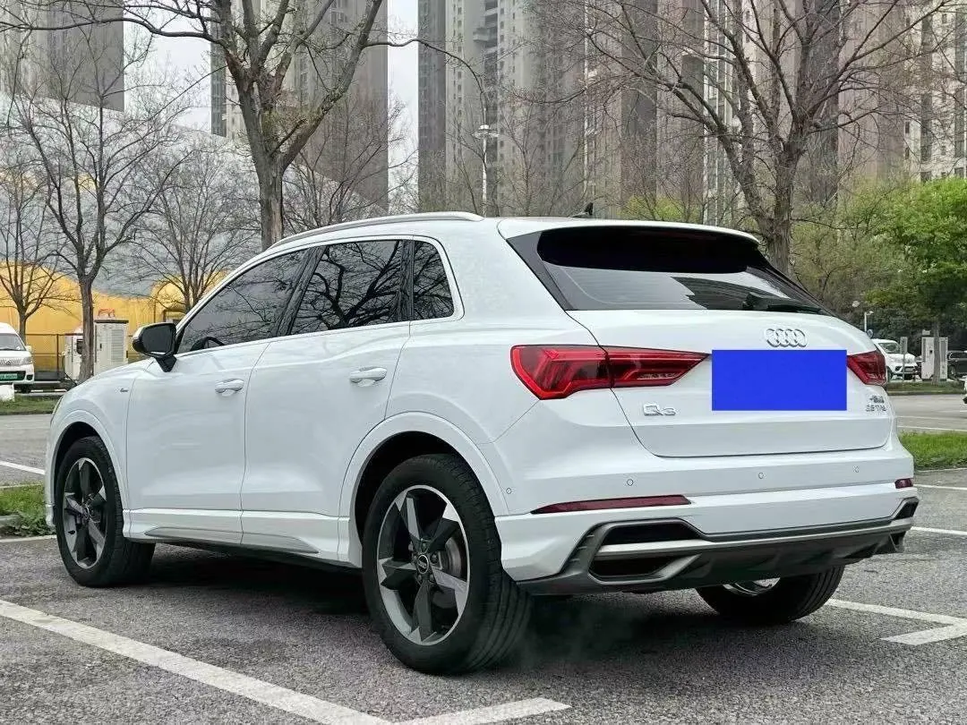 Audi 2021 Q3 1.4TFSI 35TFSI Fashion Dynamic Automatic 5