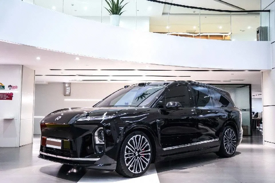 打开图片灯箱:NIO 2026 ES8 6‑Seater Executive Signature Edition Automatic Transmission