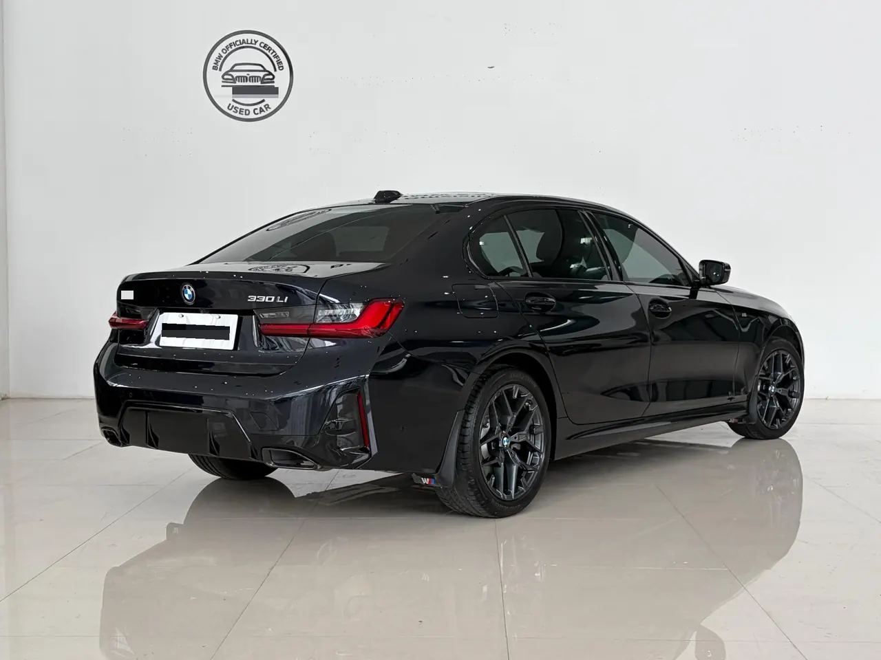 BMW 3 Series 2026 330Li 2.0T M Sports Obsidian Night Suit Automatic Gear 4