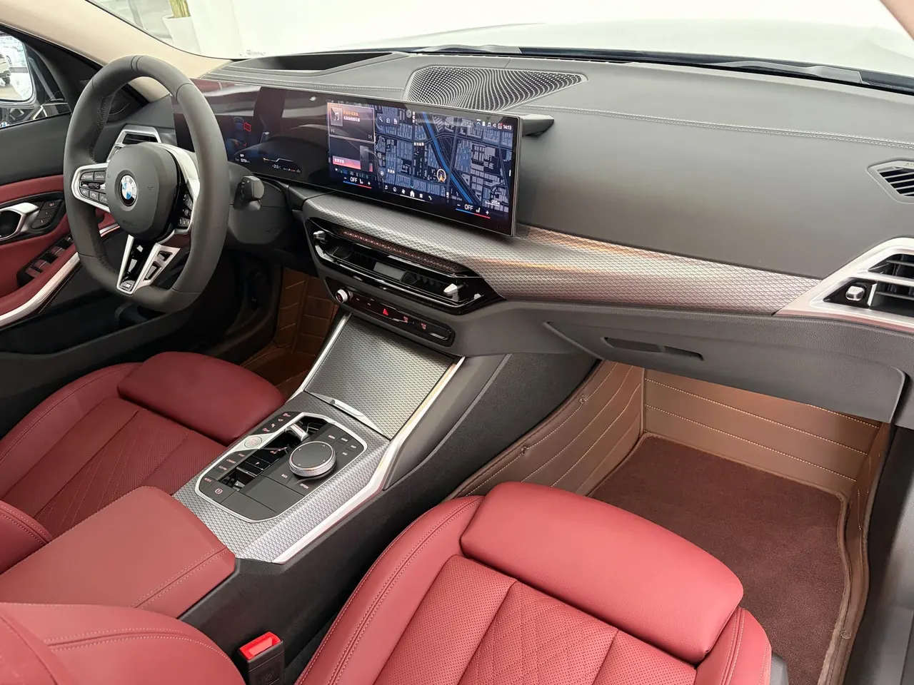 BMW 3 Series 2026 330Li 2.0T M Sports Obsidian Night Suit Automatic Gear 9