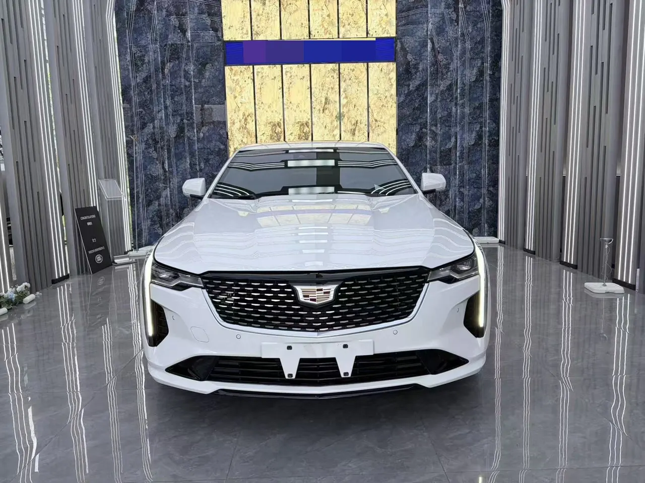 Cadillac 2021 CT4 2.0T 28T Elite (Honor) Automatic Gear 3