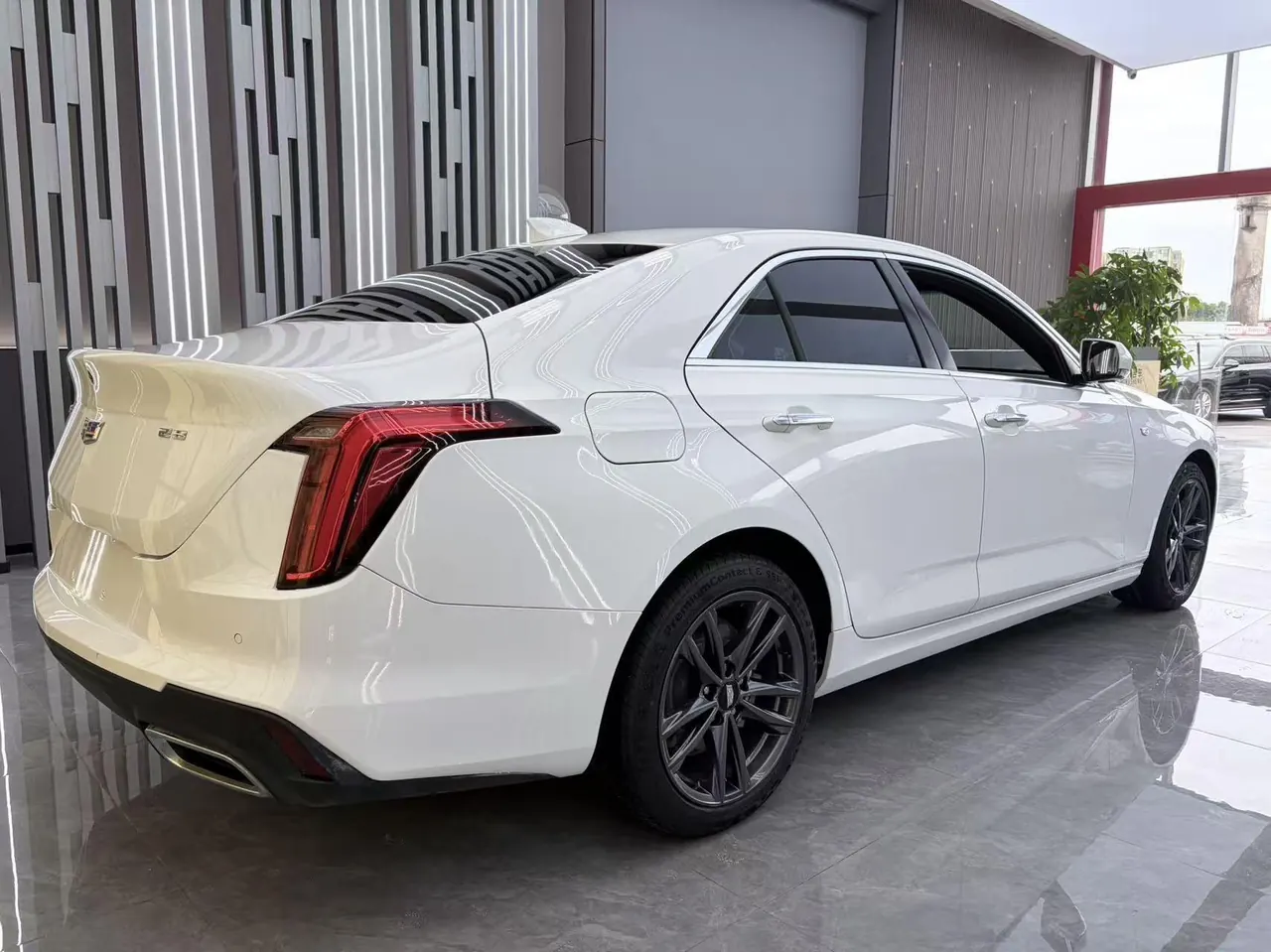 Cadillac 2021 CT4 2.0T 28T Elite (Honor) Automatic Gear 9