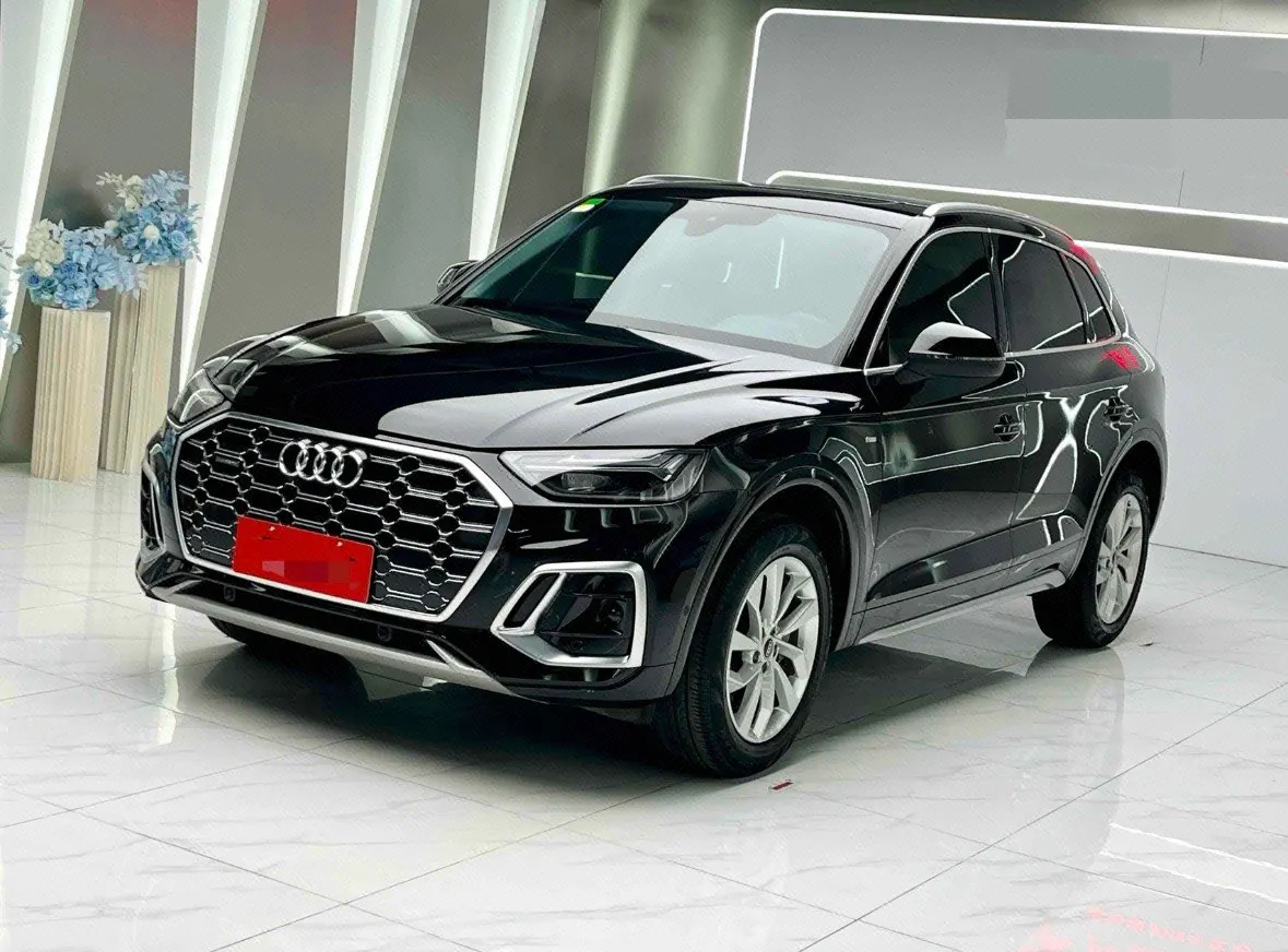 Open image lightbox: Audi 2021 Q5L 2.0TFSI 40TFSI luxury dynamic automatic