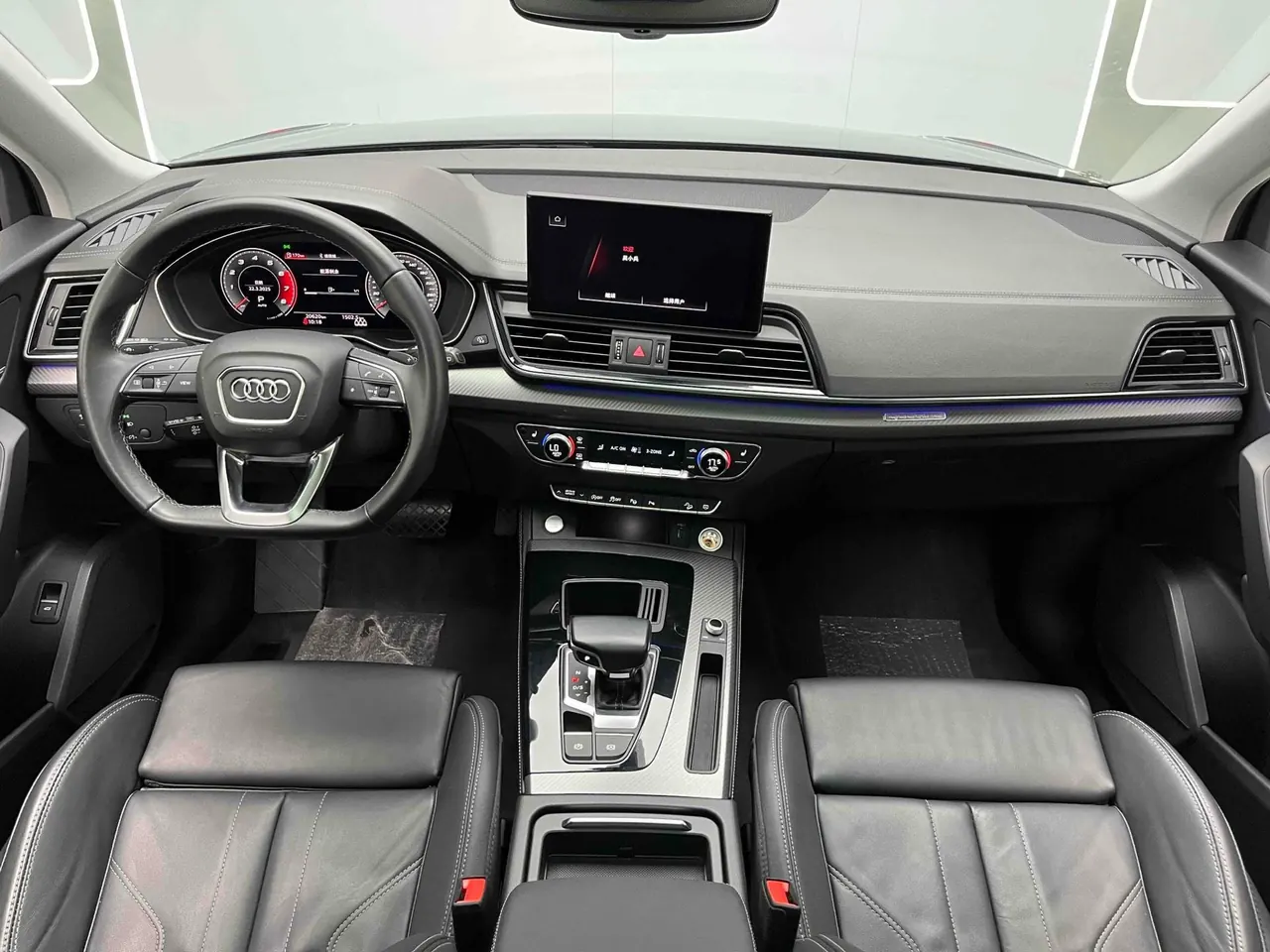 Audi 2021 Q5L 2.0TFSI 40TFSI luxury dynamic automatic 2