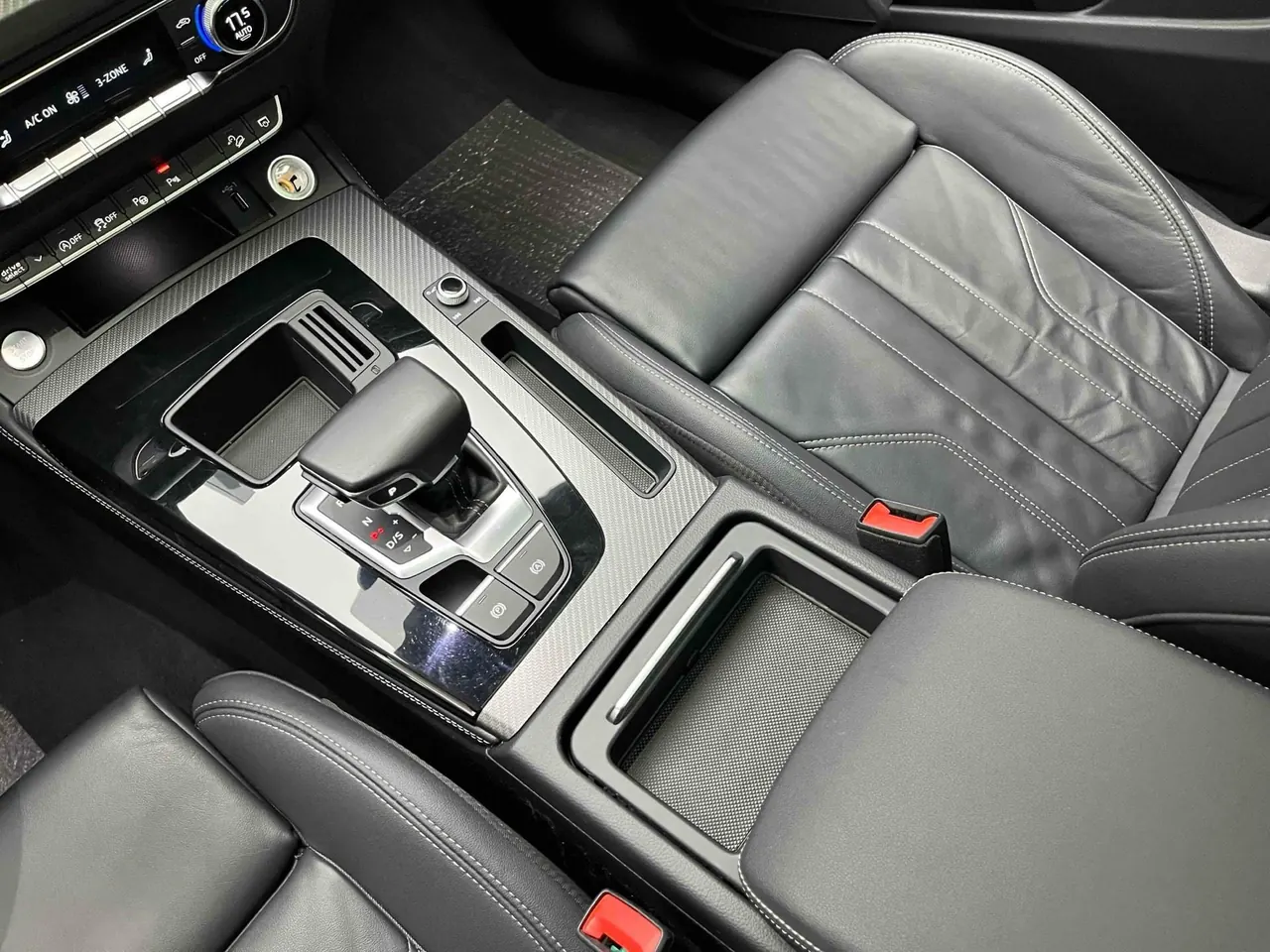 Audi 2021 Q5L 2.0TFSI 40TFSI luxury dynamic automatic 5