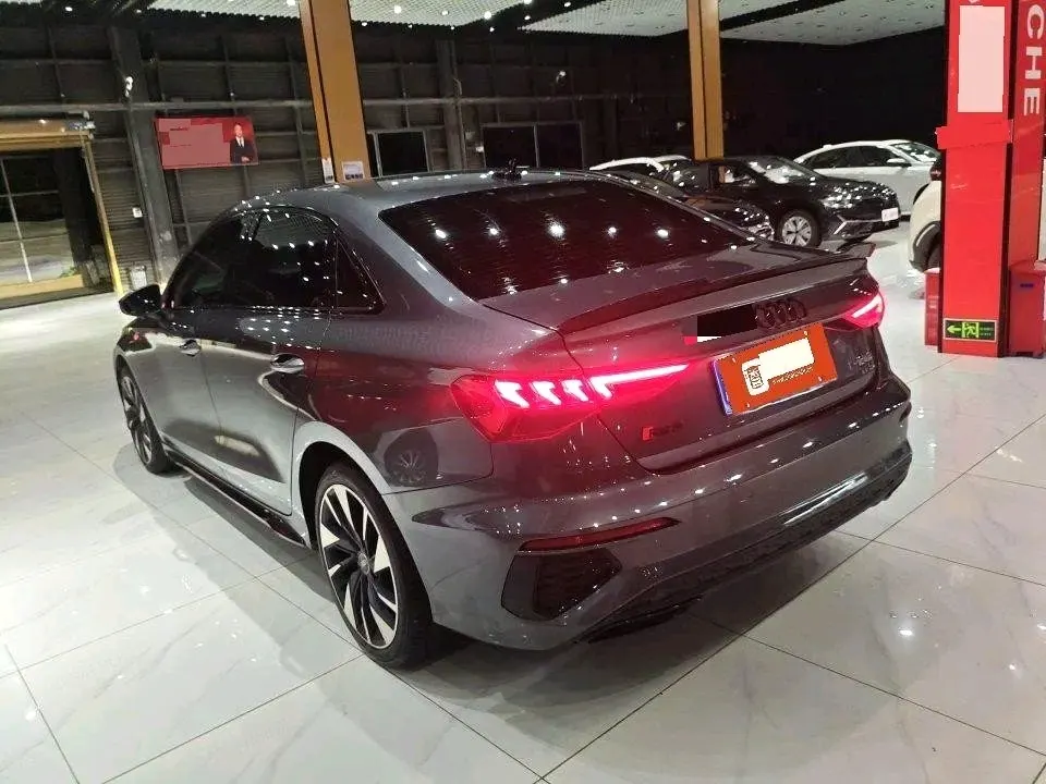 Audi 2021 A3L Limousine 1.4TFSI 35TFSI Fashion Sports Automatic 5