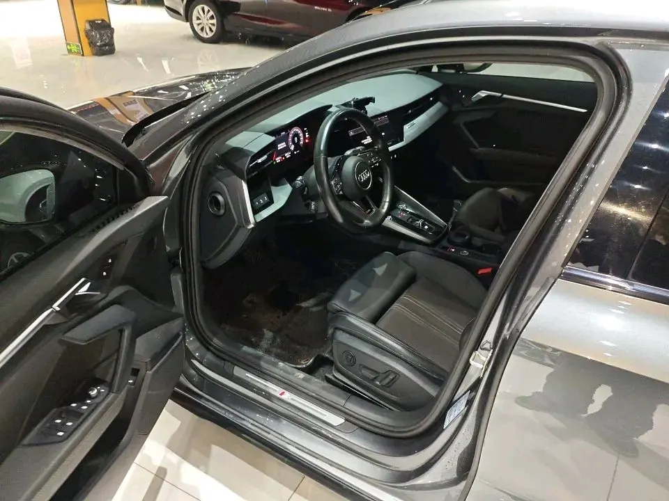 Audi 2021 A3L Limousine 1.4TFSI 35TFSI Fashion Sports Automatic 6