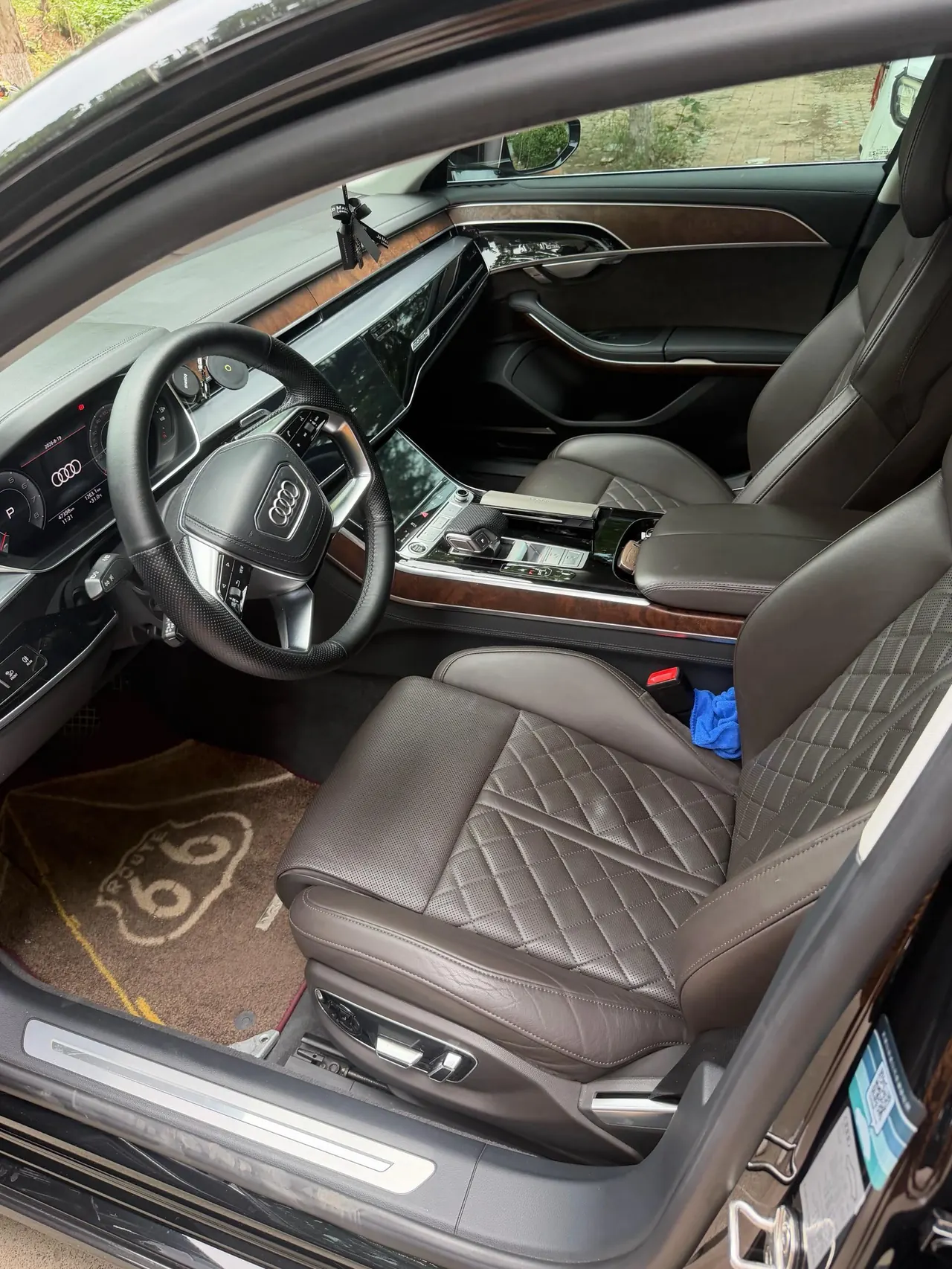 Audi A8L (Imported) 2021 A8L 48V 3.0TFSI 55TFSI Quattro Luxury Automatic Gear 3