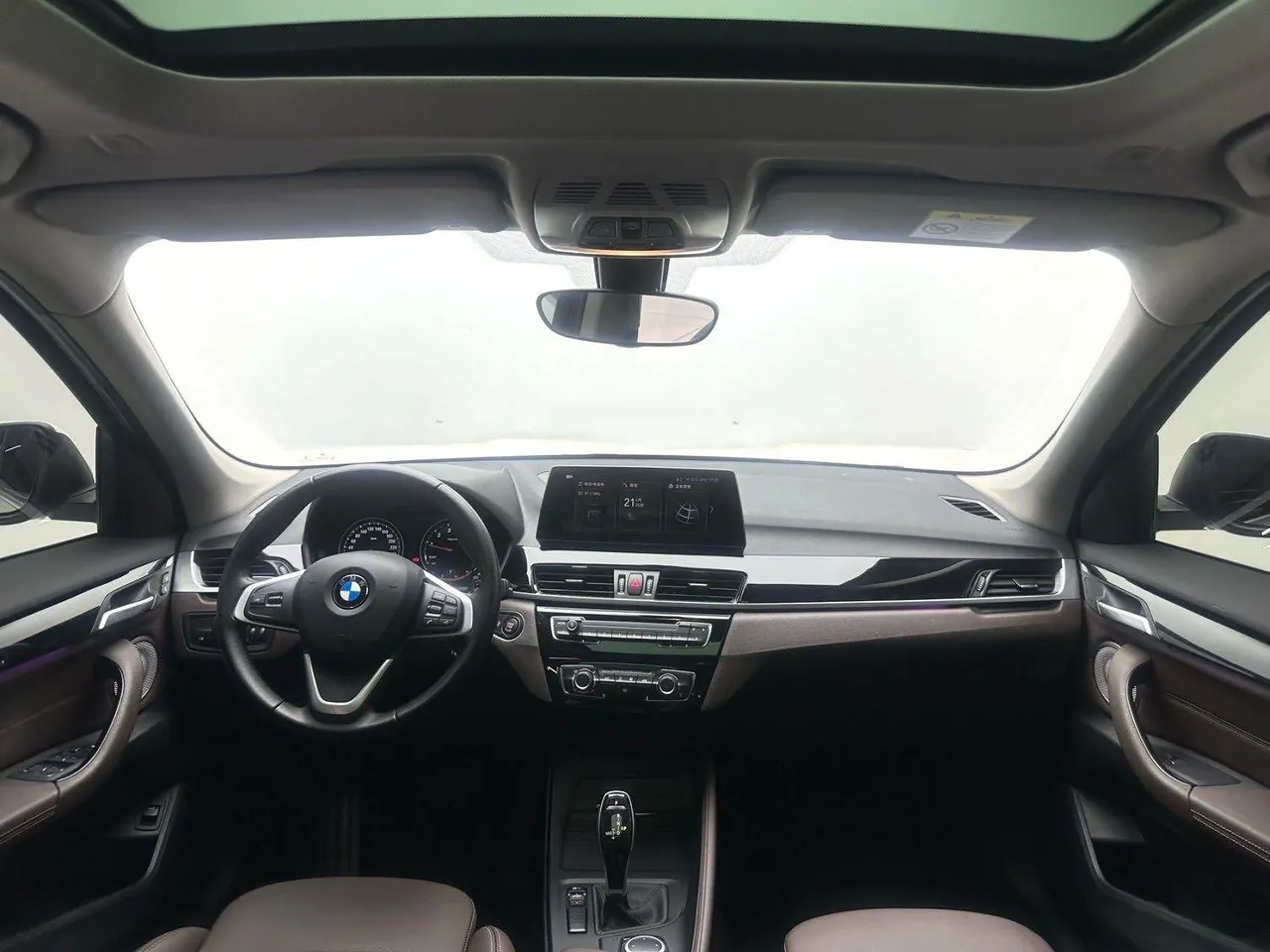 BMW 2021 X1 sDrive20Li 1.5T fashion automatic gear 6