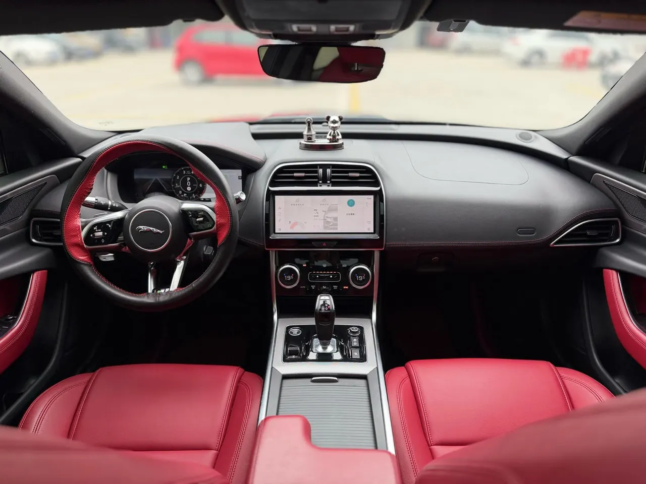 Jaguar 2021 XEL 2.0T 250PS R-DYNAMIC S Enterprising Sports Edition Automatic Gear 11