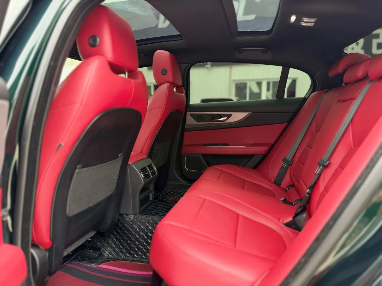 Jaguar 2021 XEL 2.0T 250PS R-DYNAMIC S Enterprising Sports Edition Automatic Gear 9