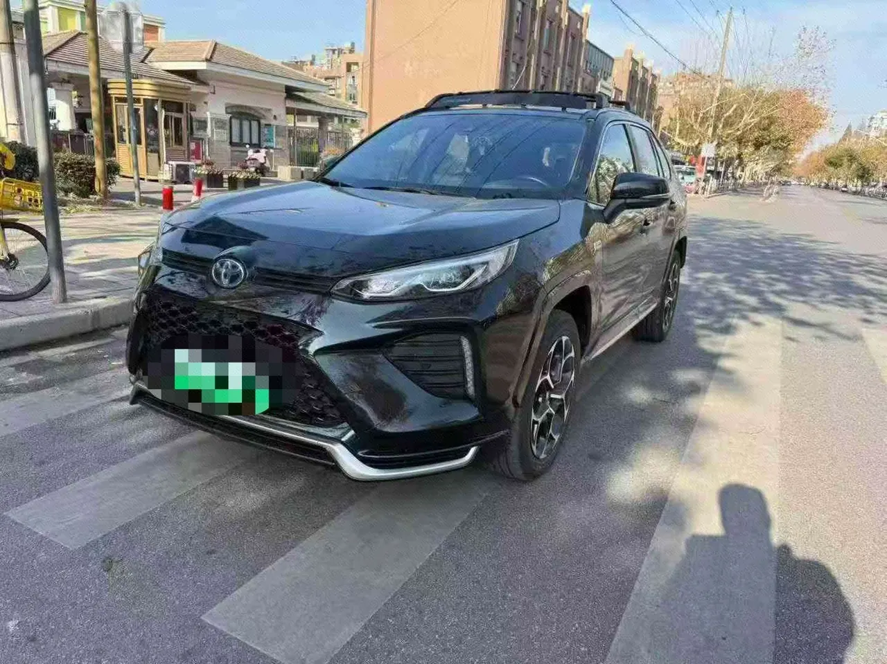 Open image lightbox: Toyota Weilanda New Energy 2021 Weilanda PHEV 2.5 Stepless High Performance Edition Two-Drive Engine Edition Automatic Gear