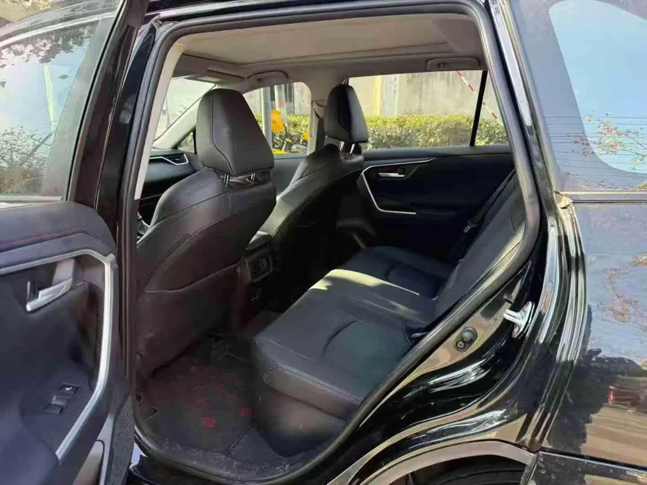 Toyota Weilanda New Energy 2021 Weilanda PHEV 2.5 Stepless High Performance Edition Two-Drive Engine Edition Automatic Gear 2