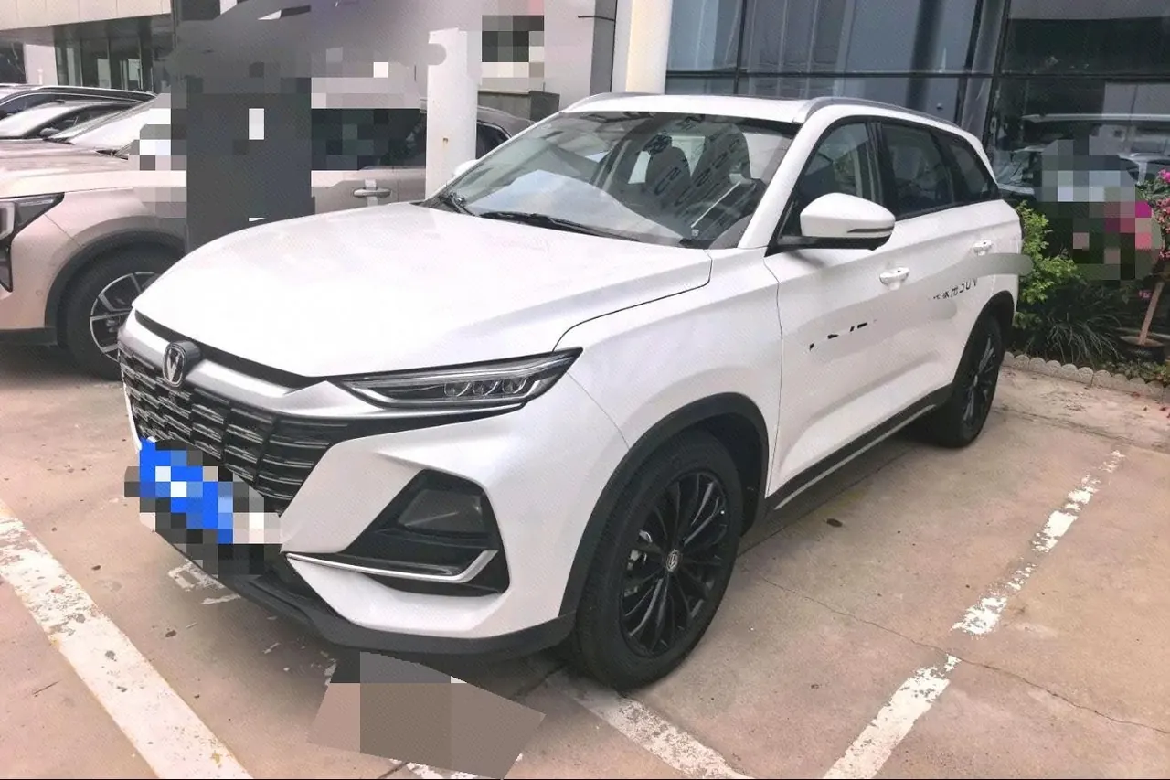 Open image lightbox: ChangAn 2026 CS75 PRO 1.5T exclusive 7-seat automatic gear