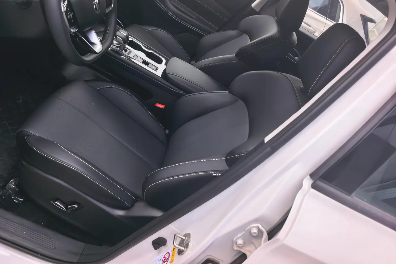 ChangAn 2026 CS75 PRO 1.5T exclusive 7-seat automatic gear 5