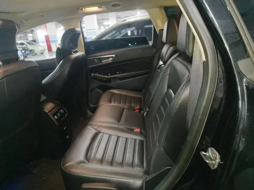 NIO 2026 ES8 6-seat executive deluxe automatic gear 5