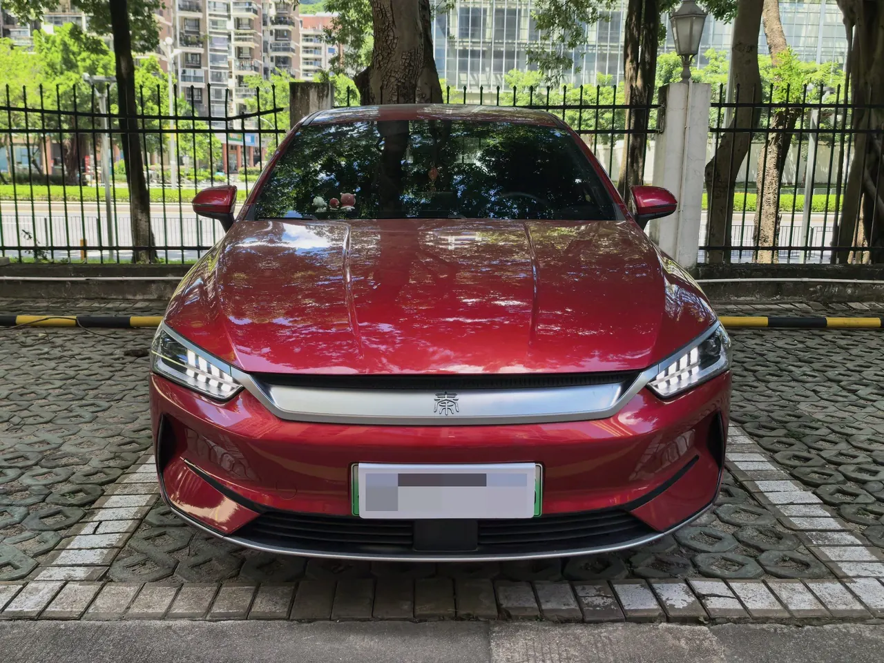 BYD 2021 Qin PLUS EV 500KM Luxury Automatic Gear 2