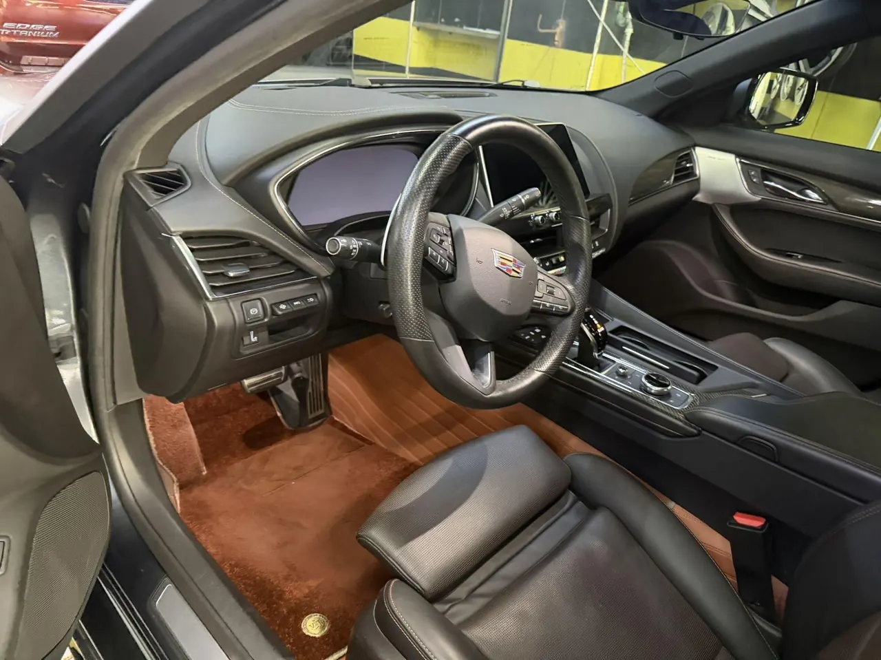 Cadillac 2021 CT5 2.0T 28T Platinum Automatic Gear 5