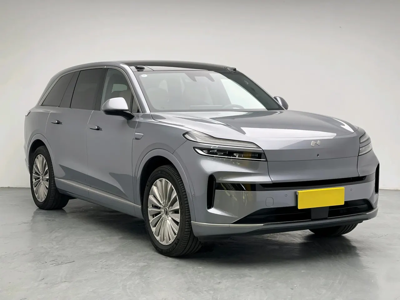 ONVO 2025 L90 Ultra Six‑Seater Automatic 3